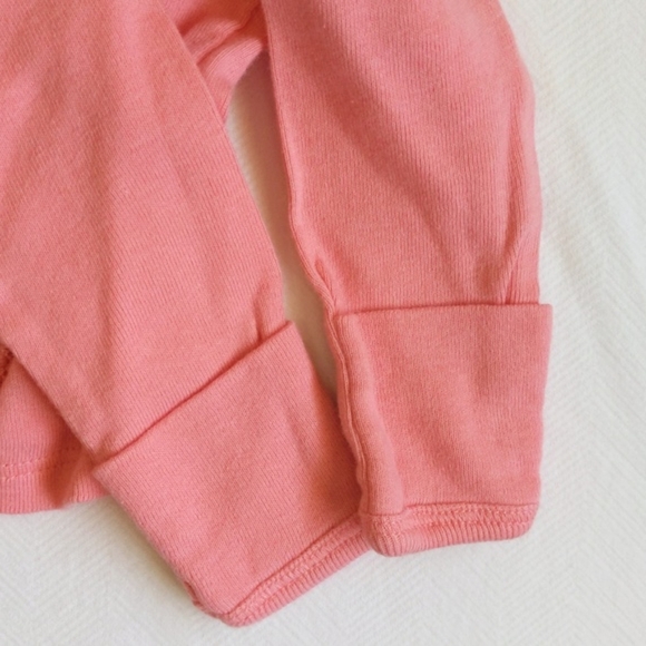 gerber 2-piece floral kimono long sleeve top with mitts & matching hat 3 months - Picture 5 of 7